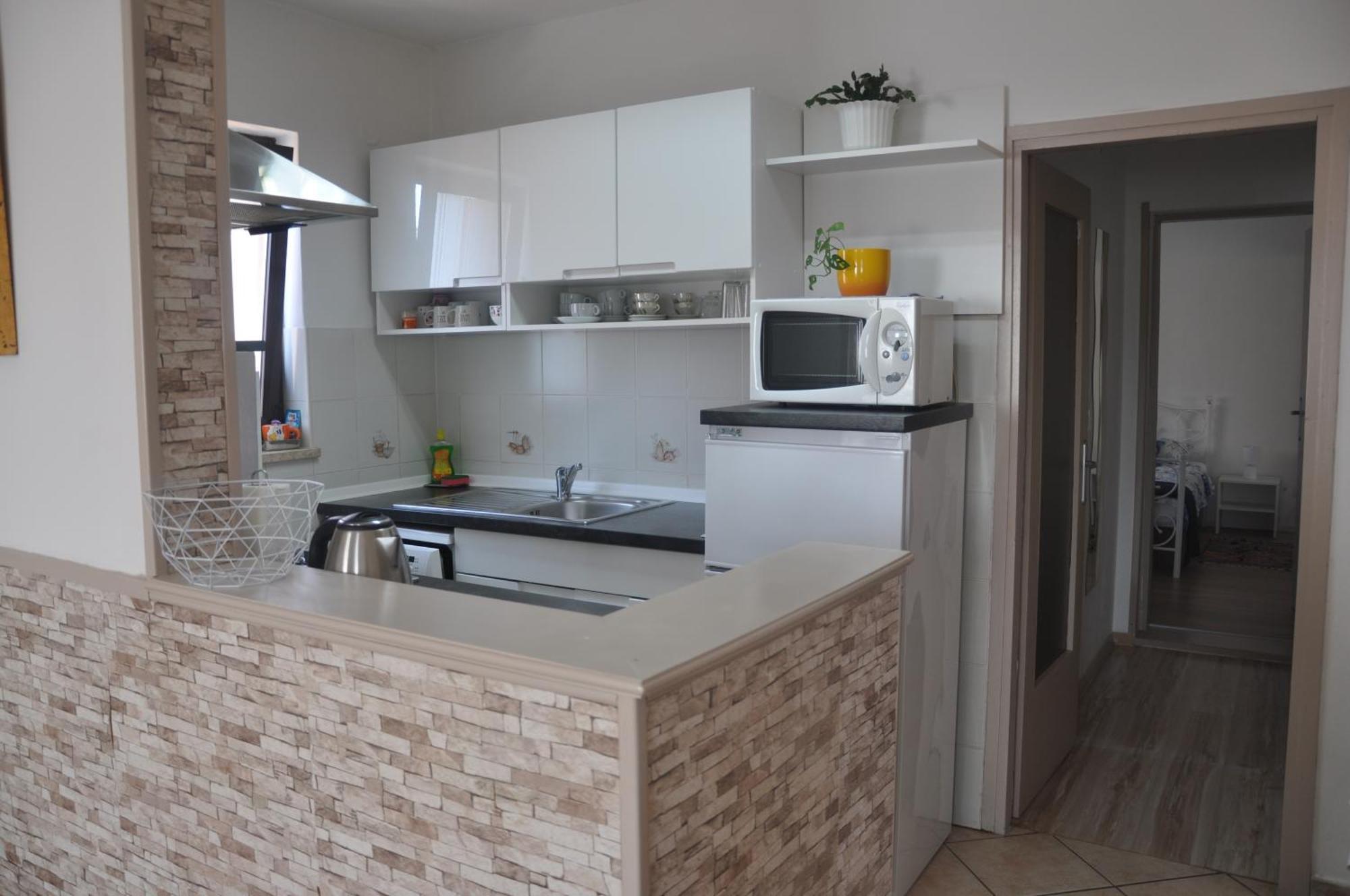 Apartma Mirna